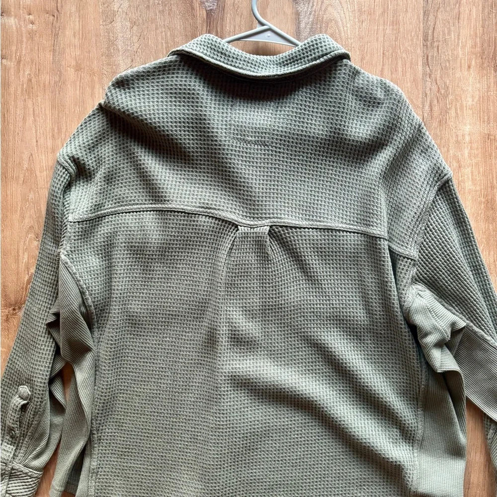 SOLD Aerie Lumber Jane Olive Green Waffle Knit Button-Up Shirt Small - Picture 4 of 4